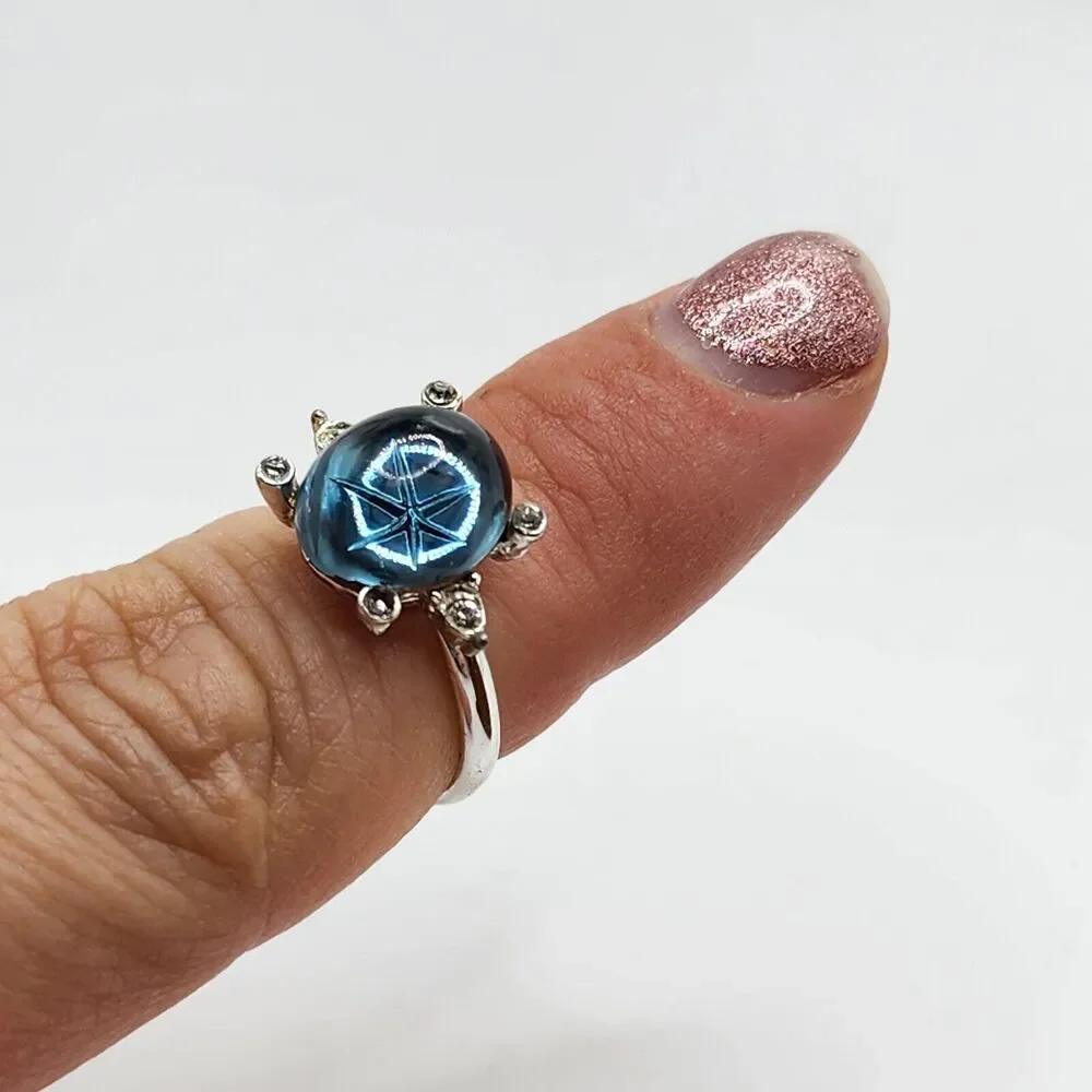 Vintage Adjustable Silvertone Faux Star Sapphire Blue Glass Gem Cabochon